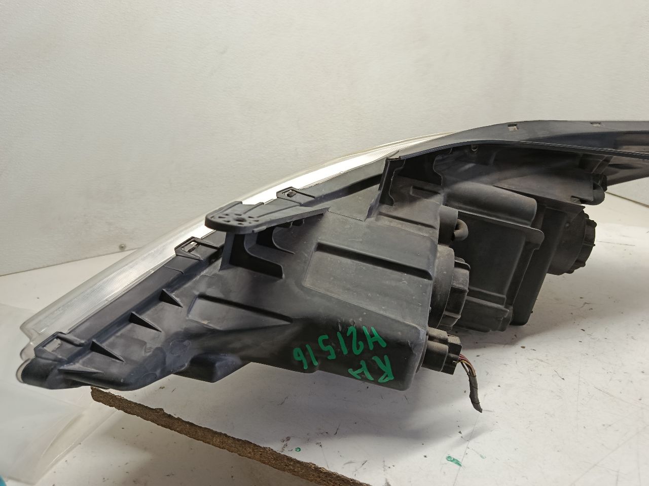 Part image 4