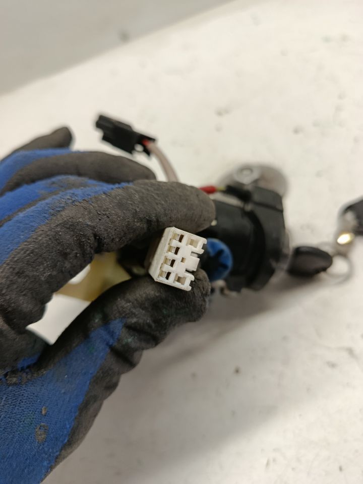 Part image 6