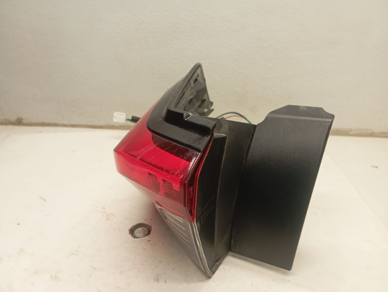 Part image 3