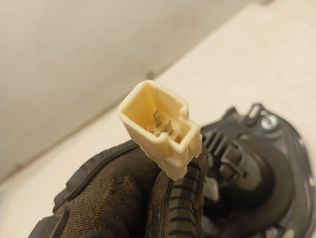 Part image 6