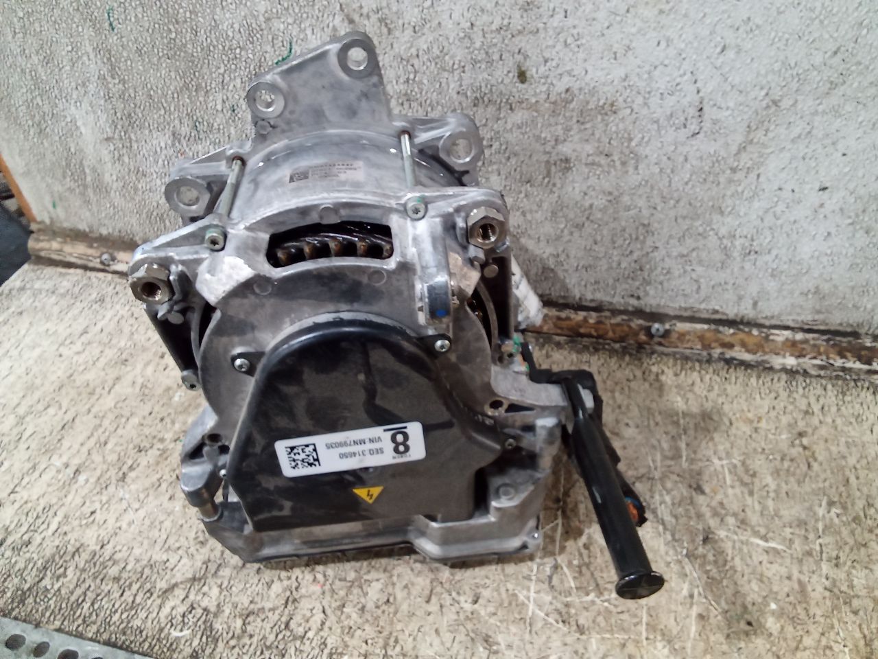 Part image 9