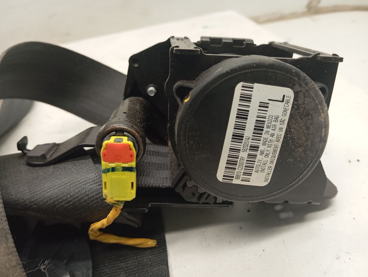 Part image 4