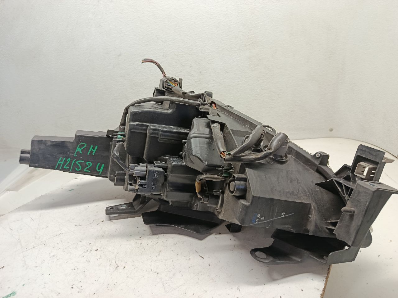 Part image 7