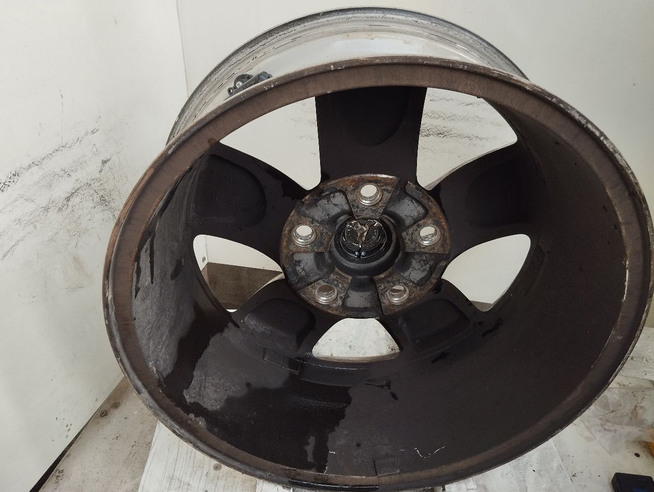 Part image 3