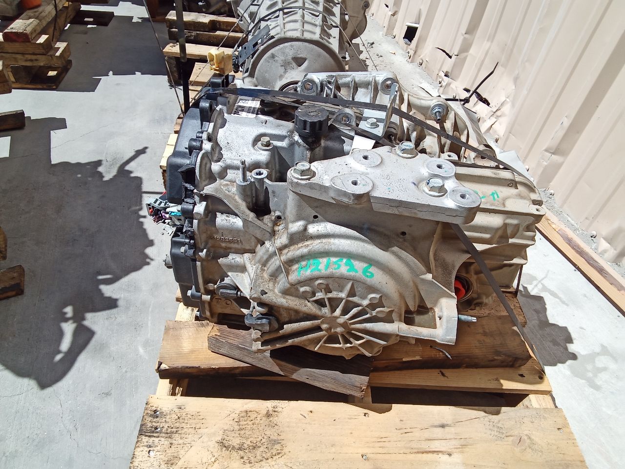 Part image 3