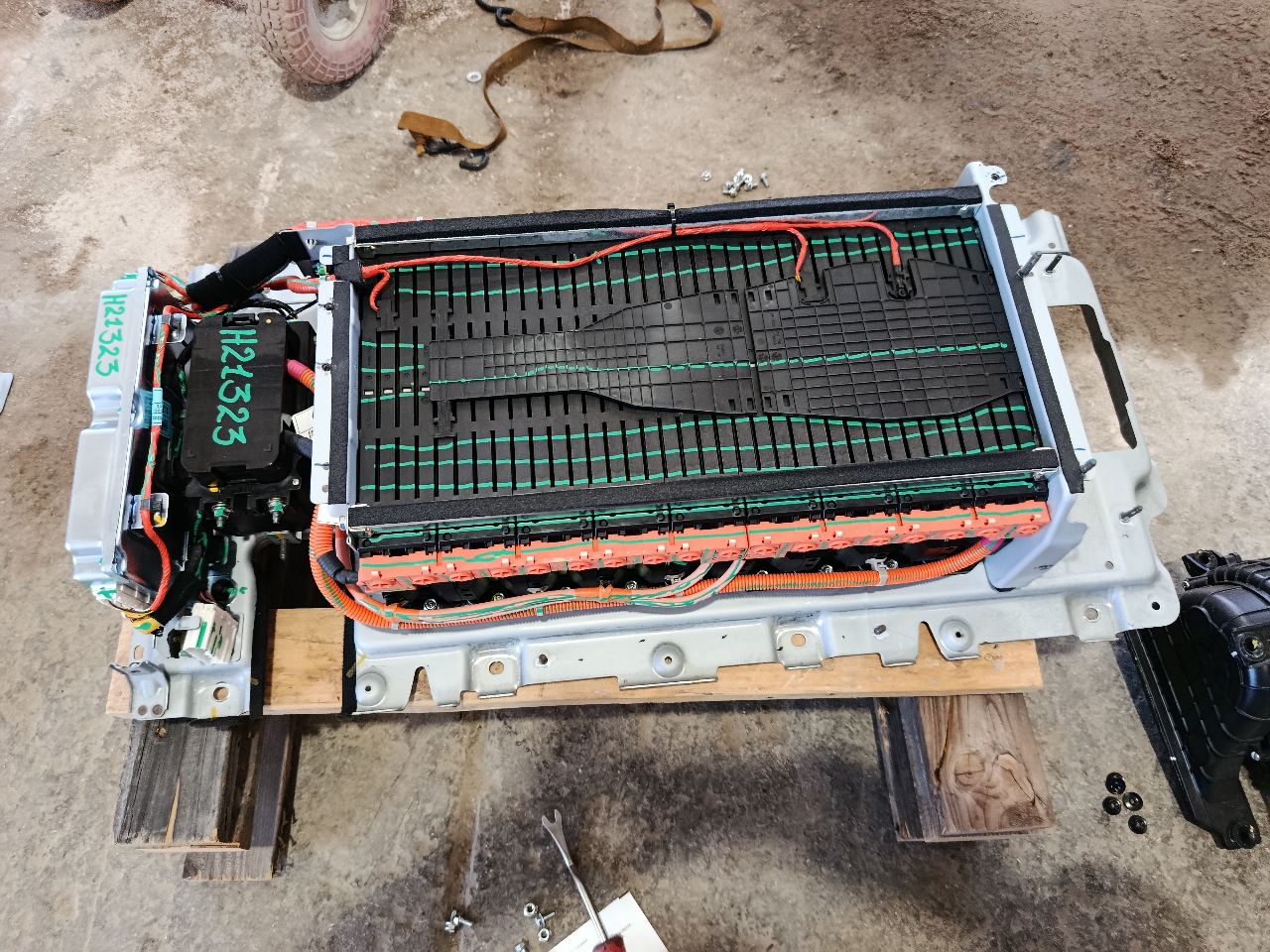 Part image 1