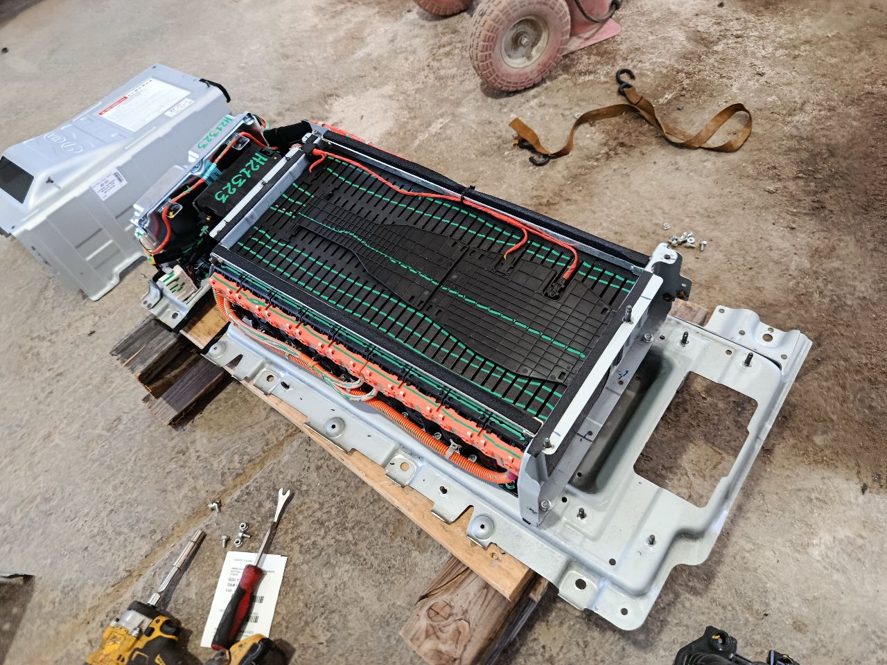 Part image 8