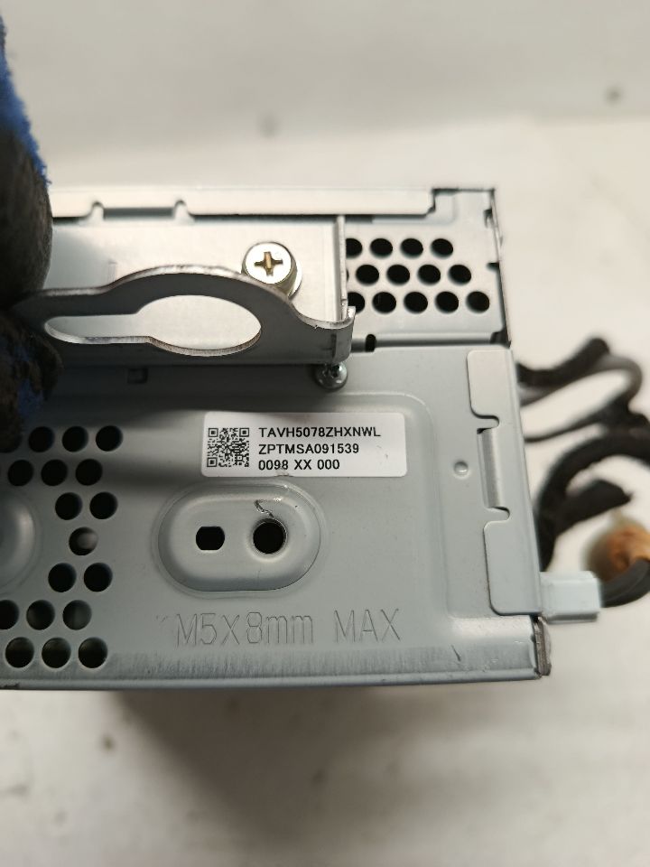 Part image 8