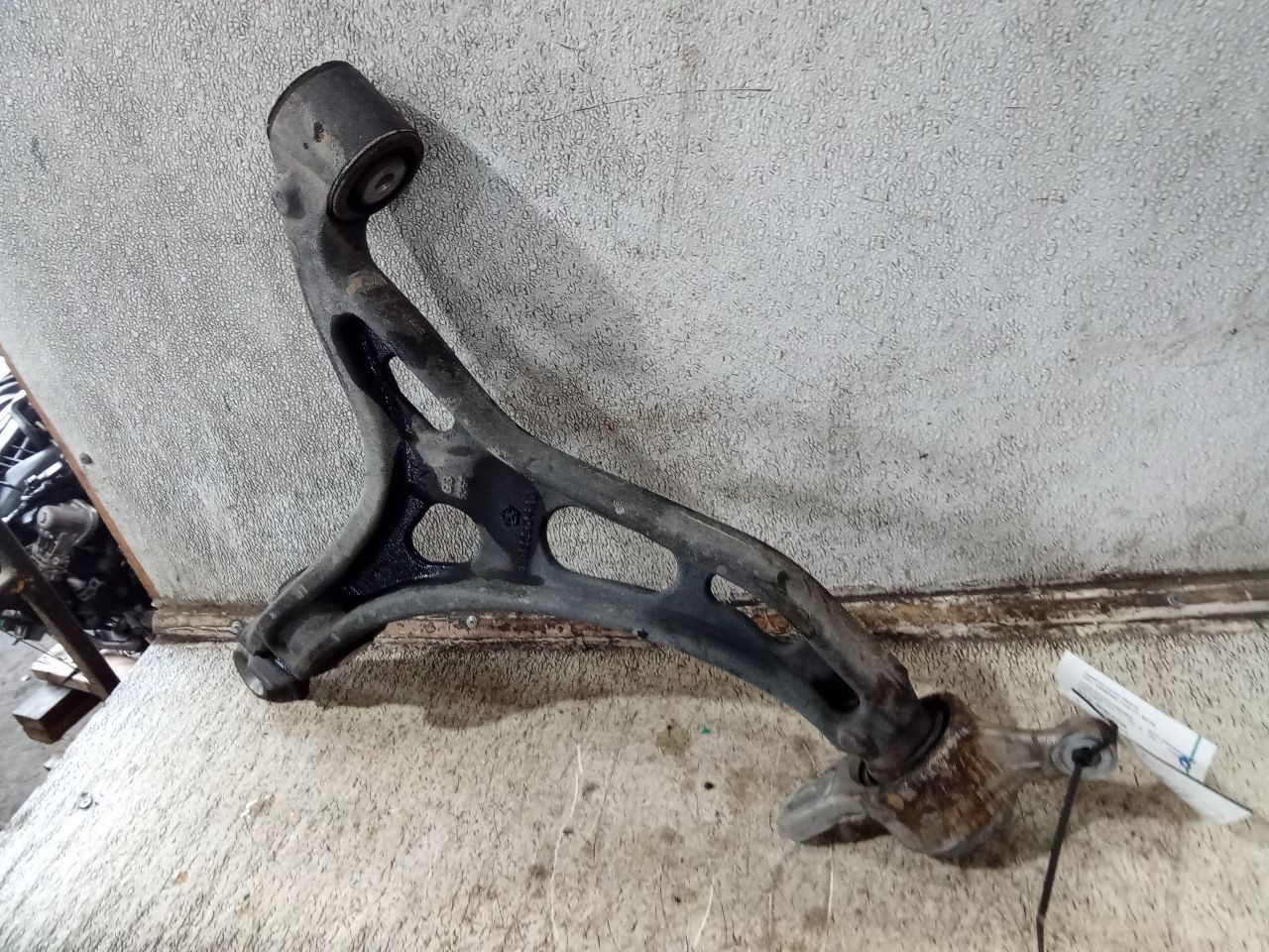 Part image 3