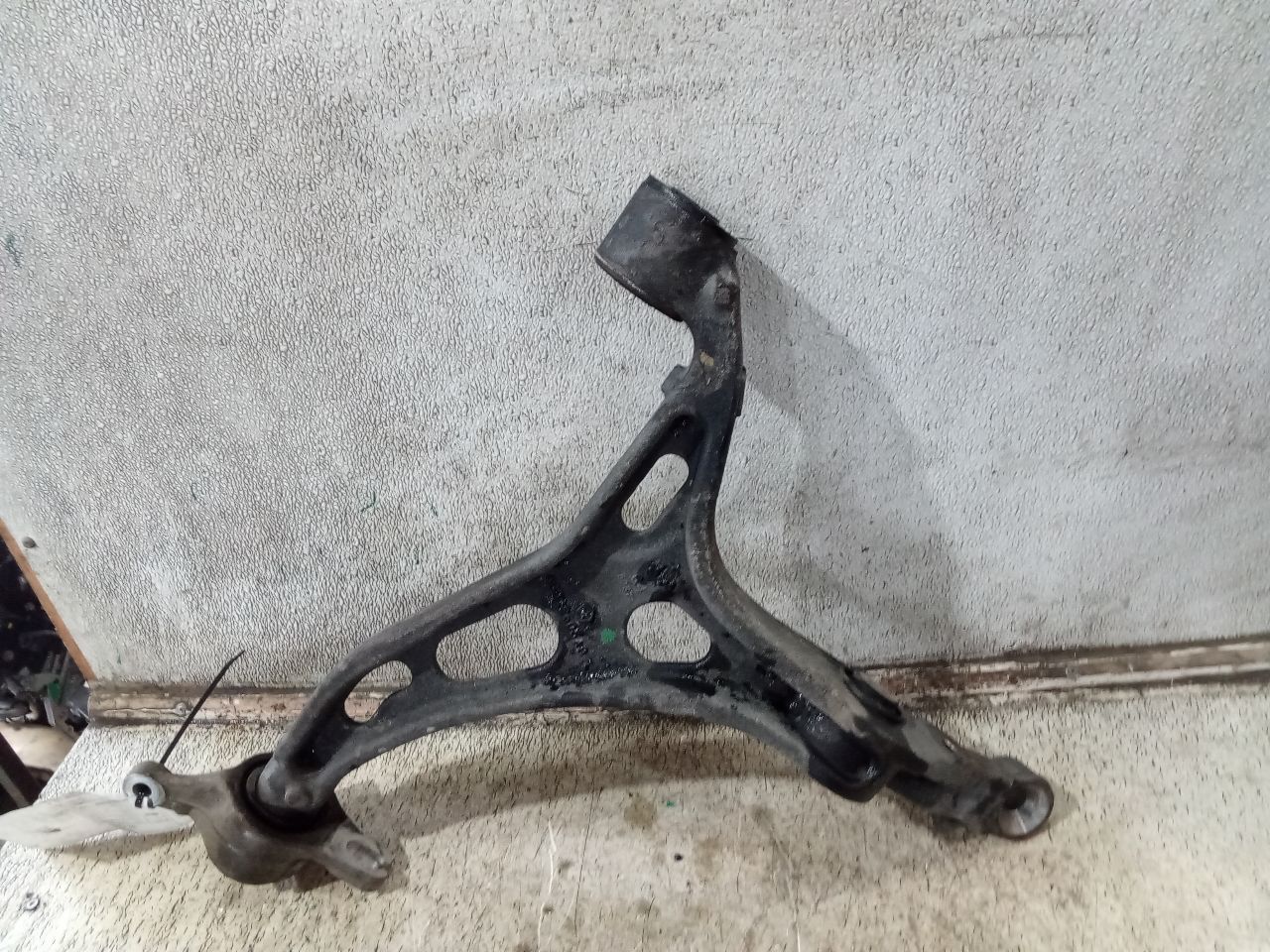 Part image 4