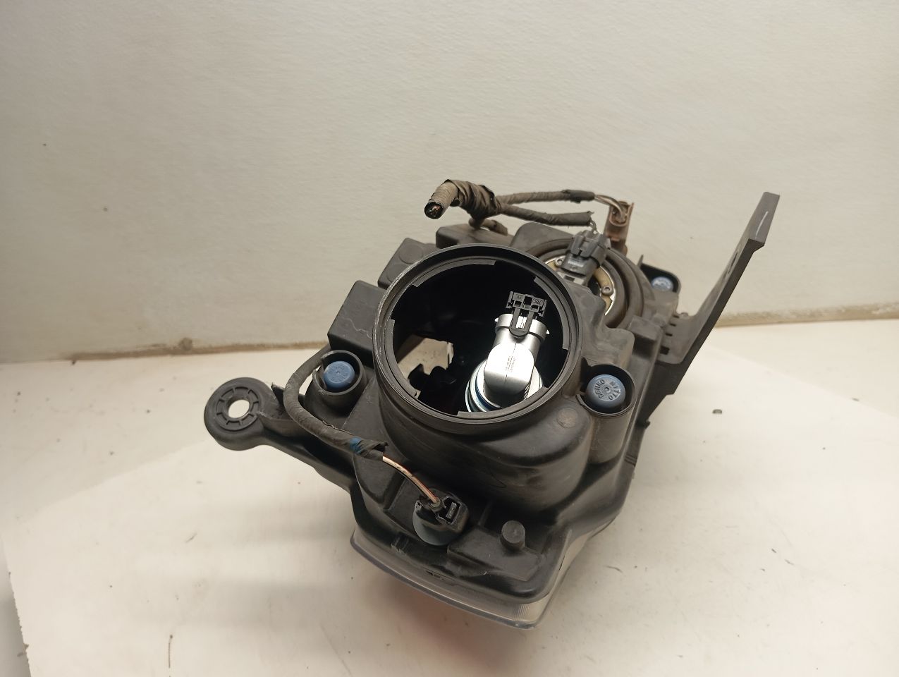 Part image 6