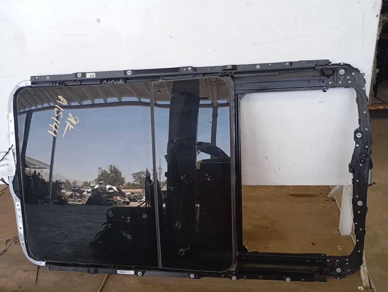 Part image 1