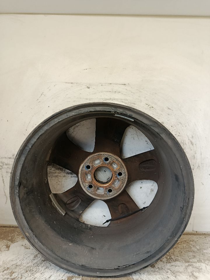 Part image 5
