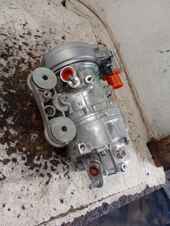 Part image 8