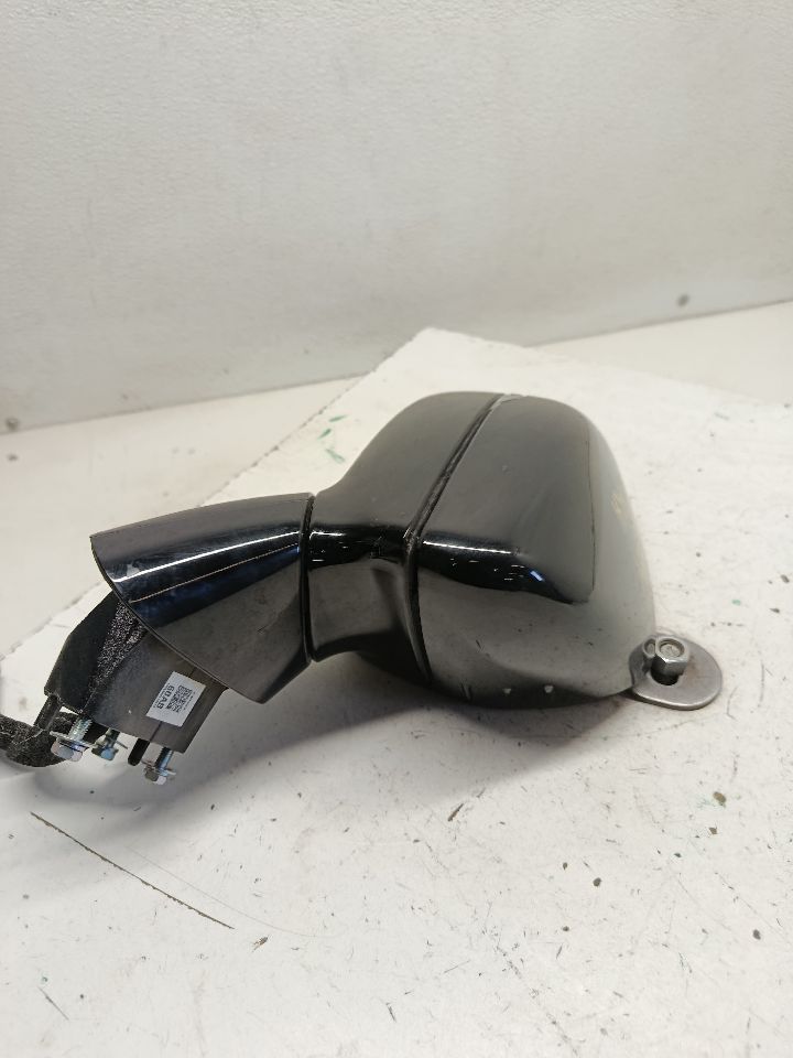 Part image 8