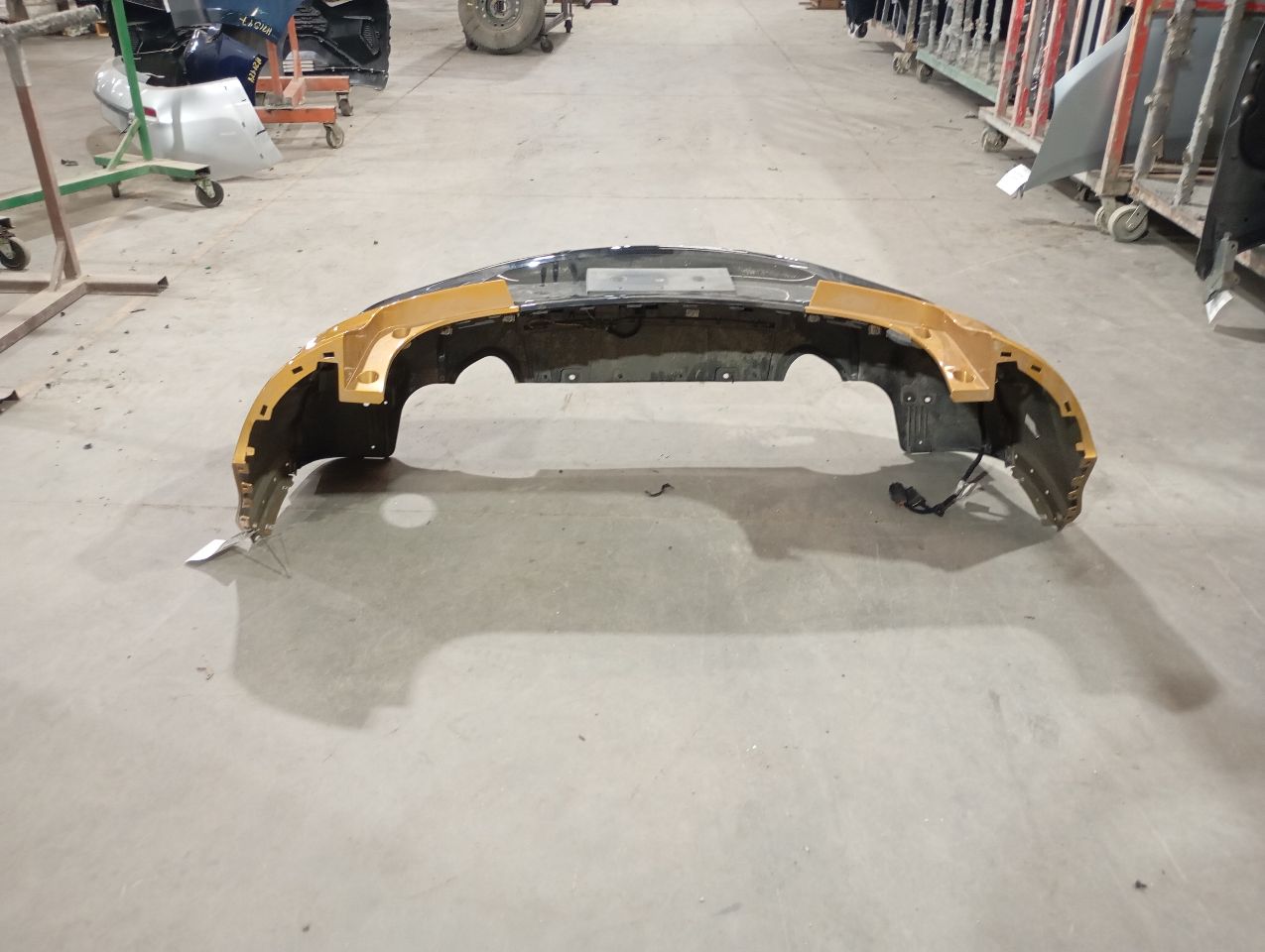 Part image 3
