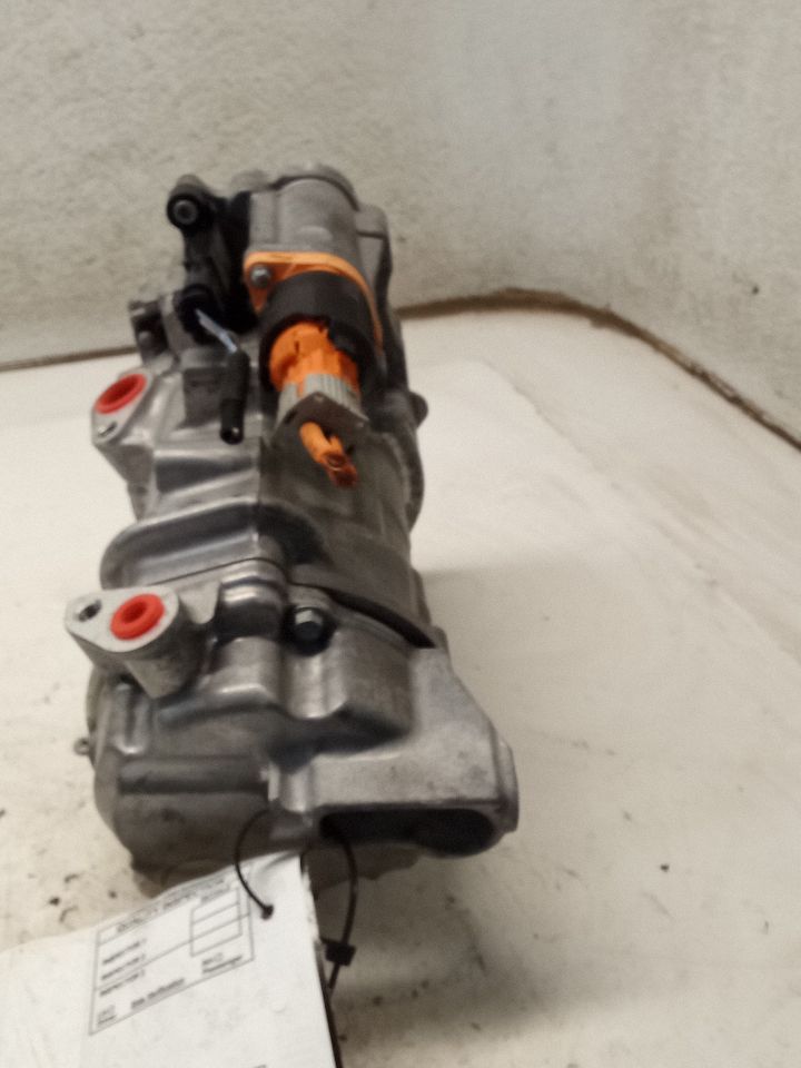 Part image 7