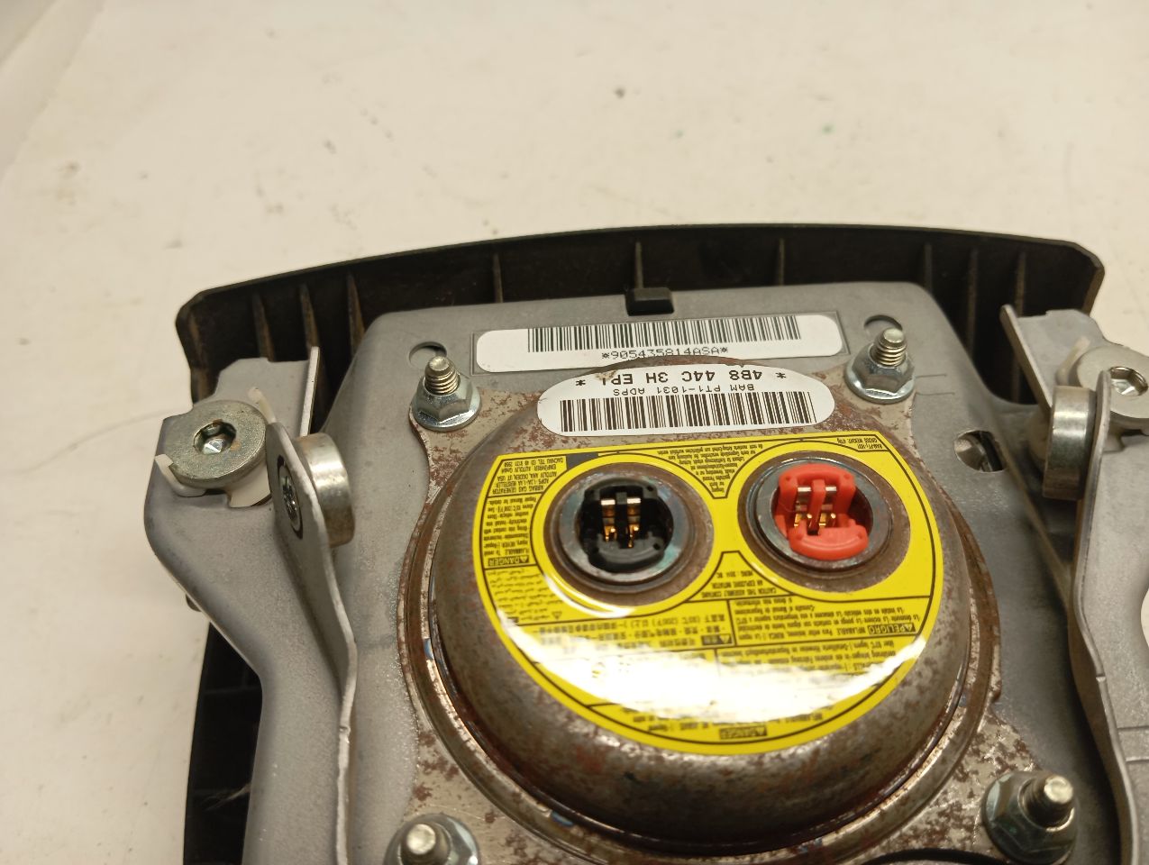 Part image 3