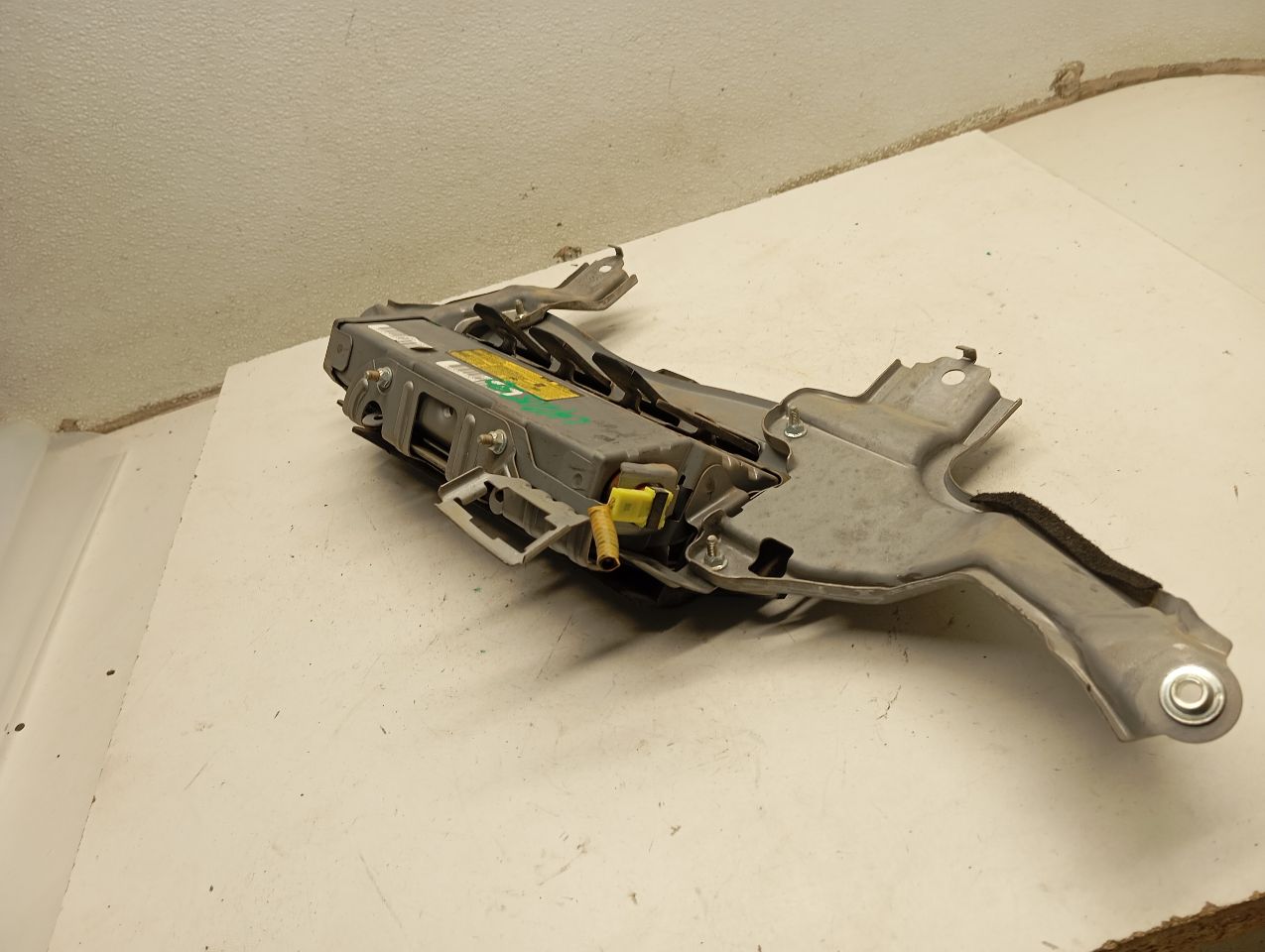 Part image 3