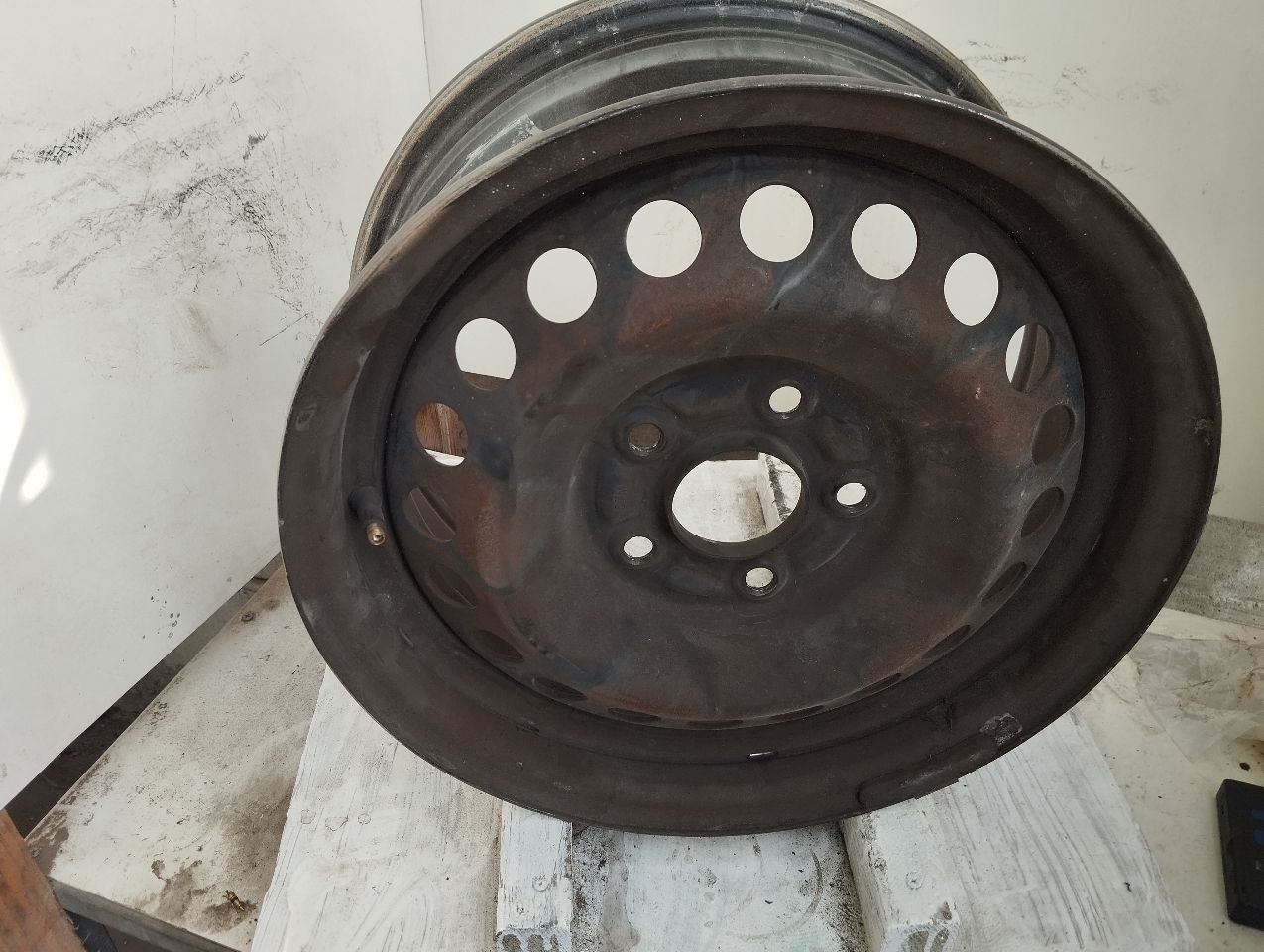 Part image 2