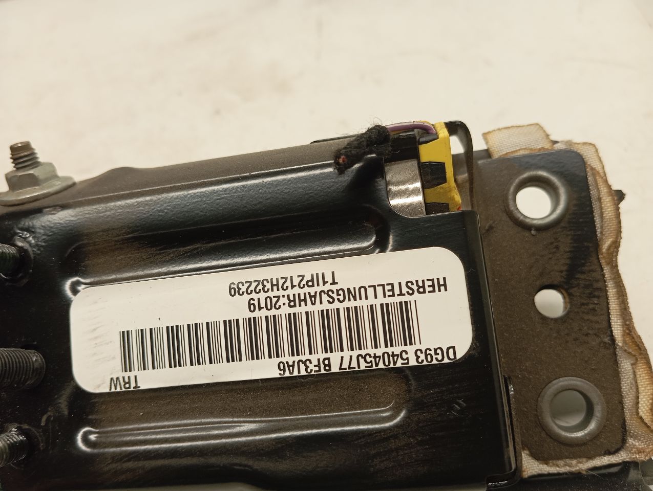 Part image 3