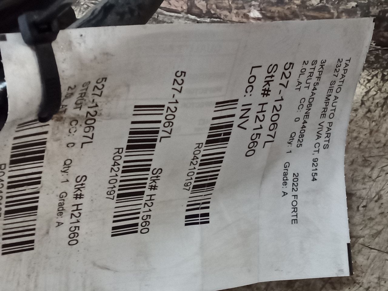 2022 FORTE Kia Strut