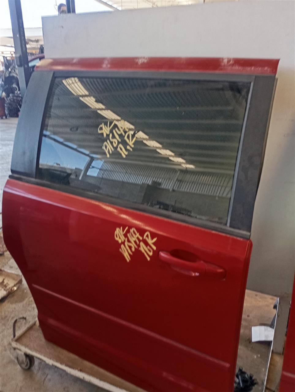 Part image 3