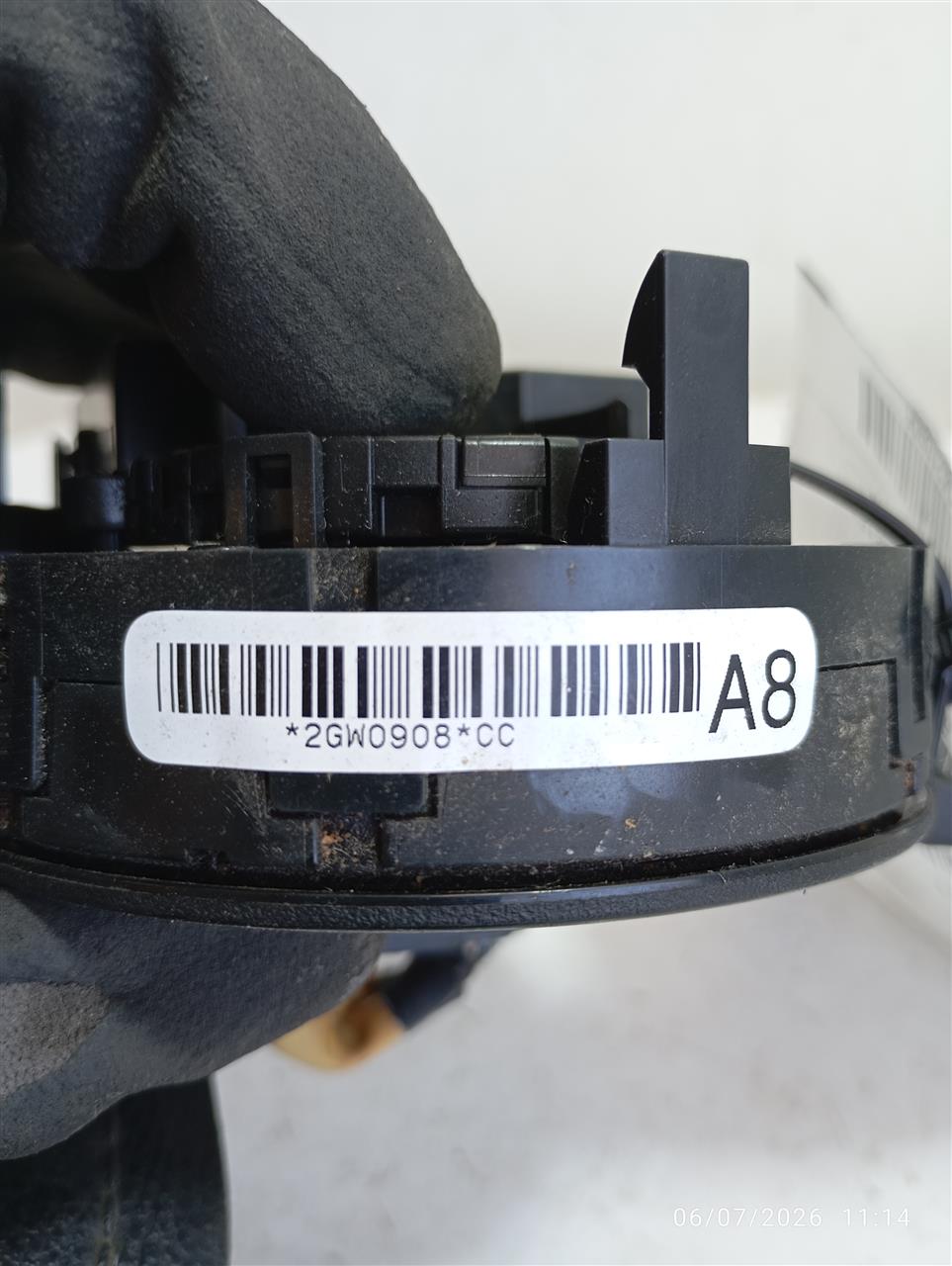 Part image 4