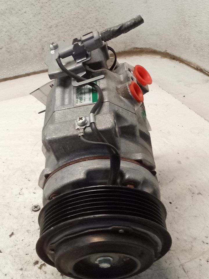 Part image 8