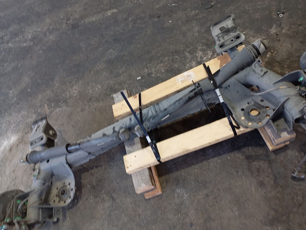 Part image 9