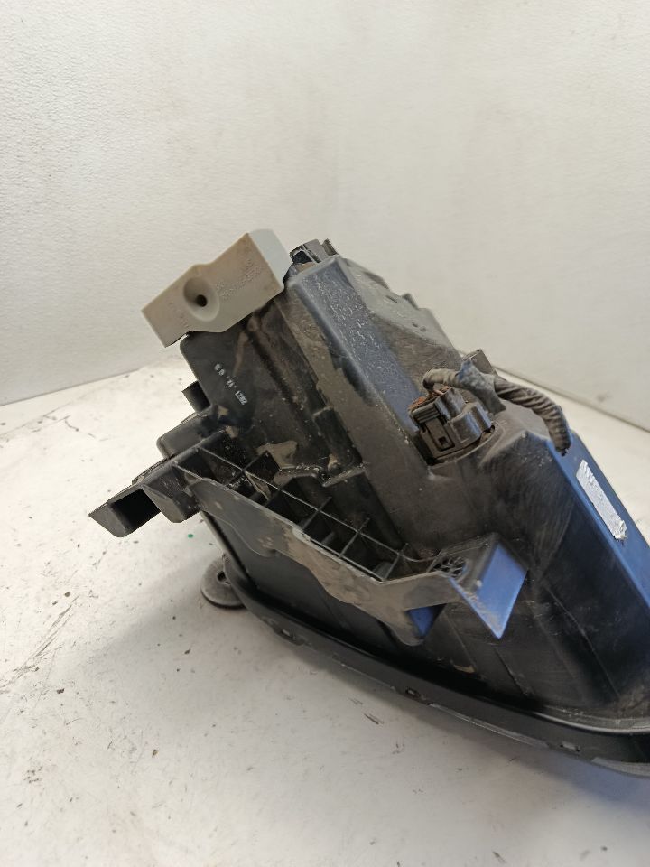 Part image 8