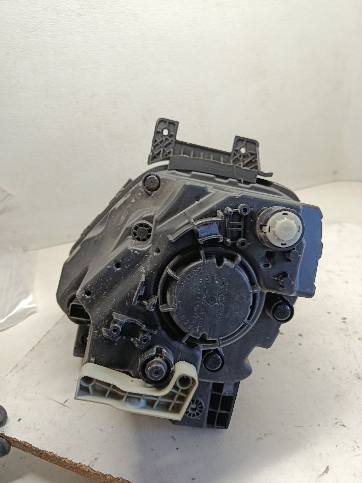 Part image 7