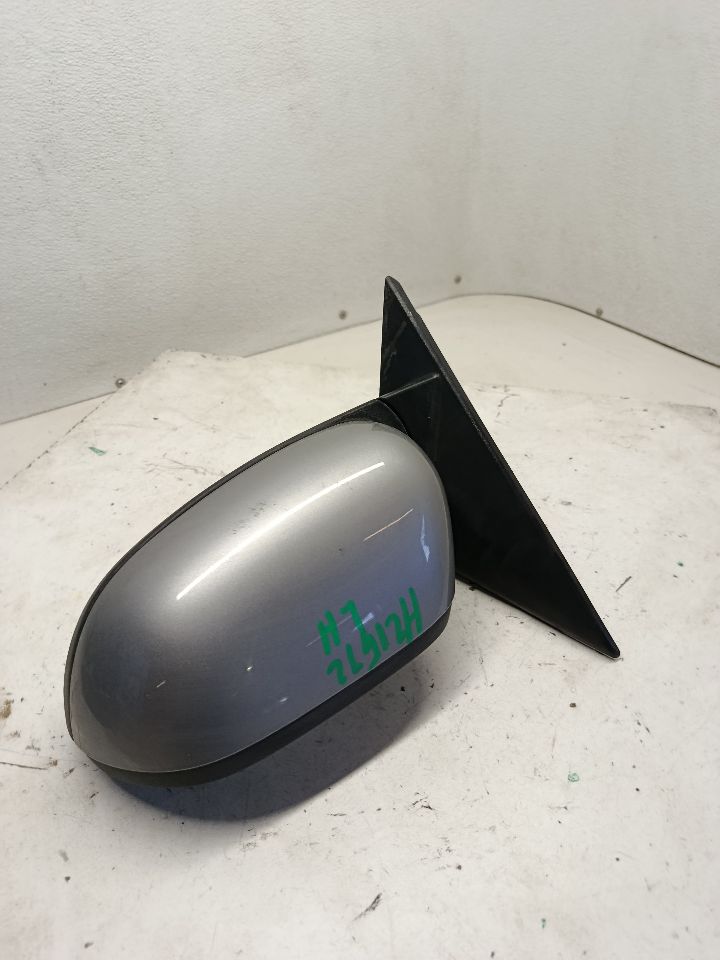 Part image 7