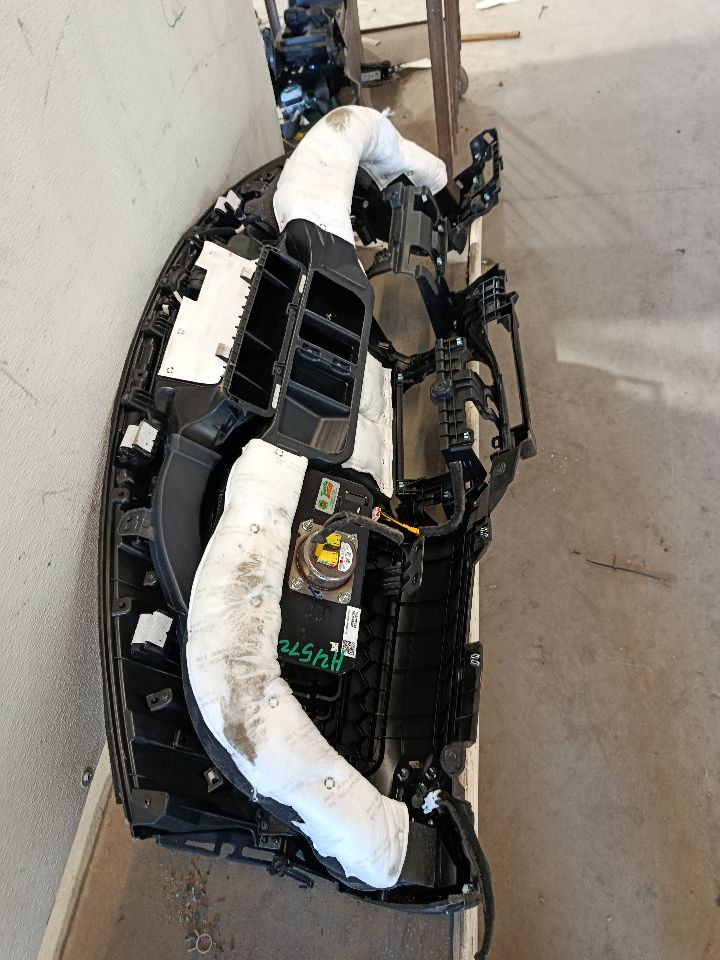 Part image 7
