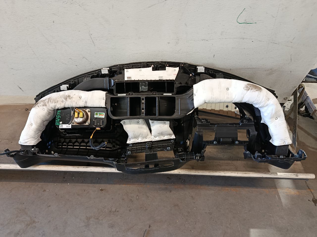 Part image 8