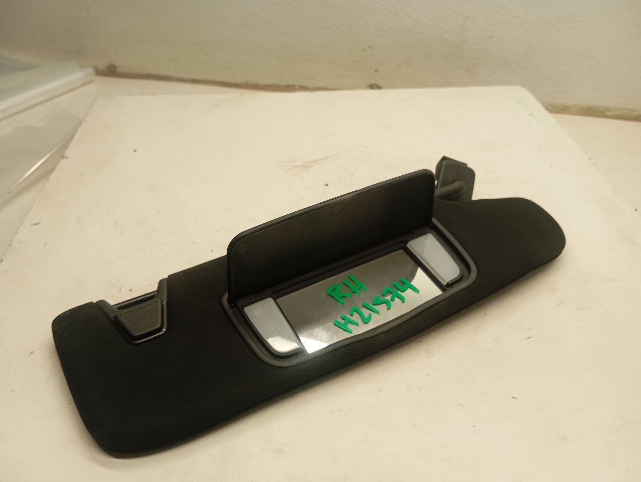 2019 Ford MUSTANG Sun Visor