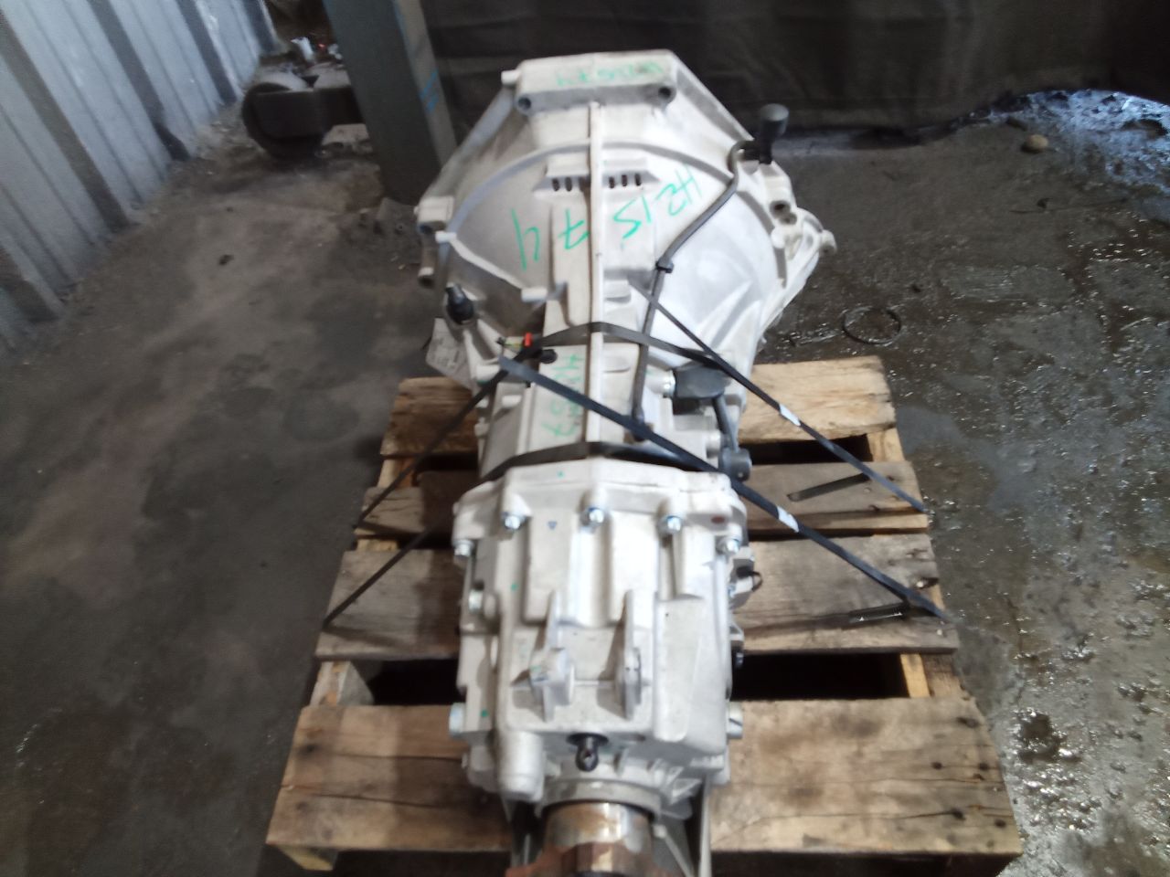 Part image 4