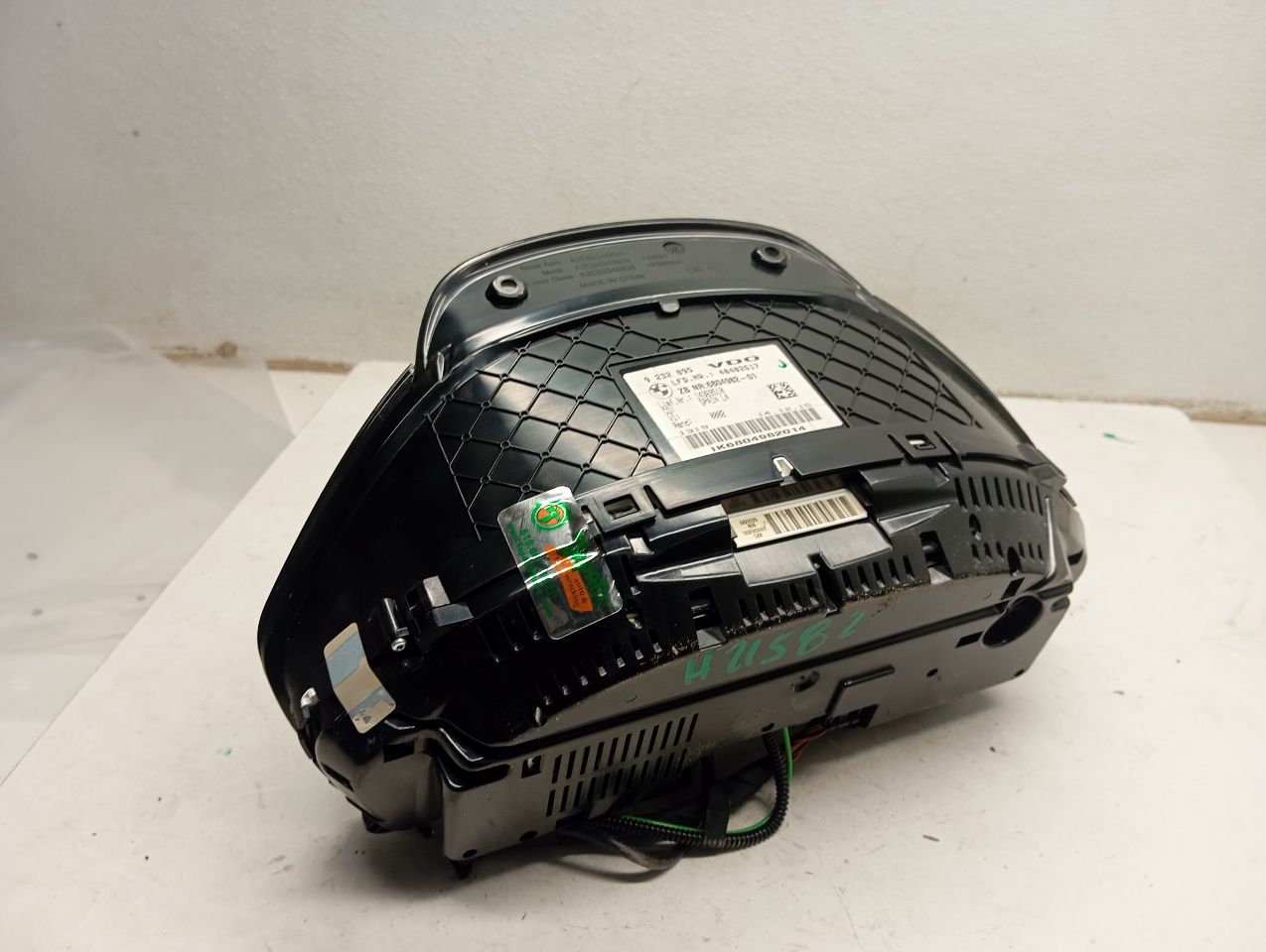 Part image 3