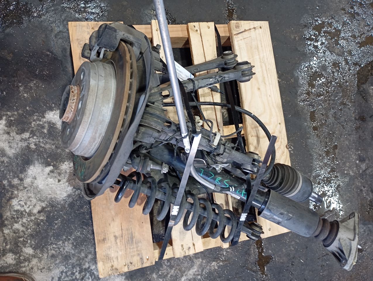Part image 4