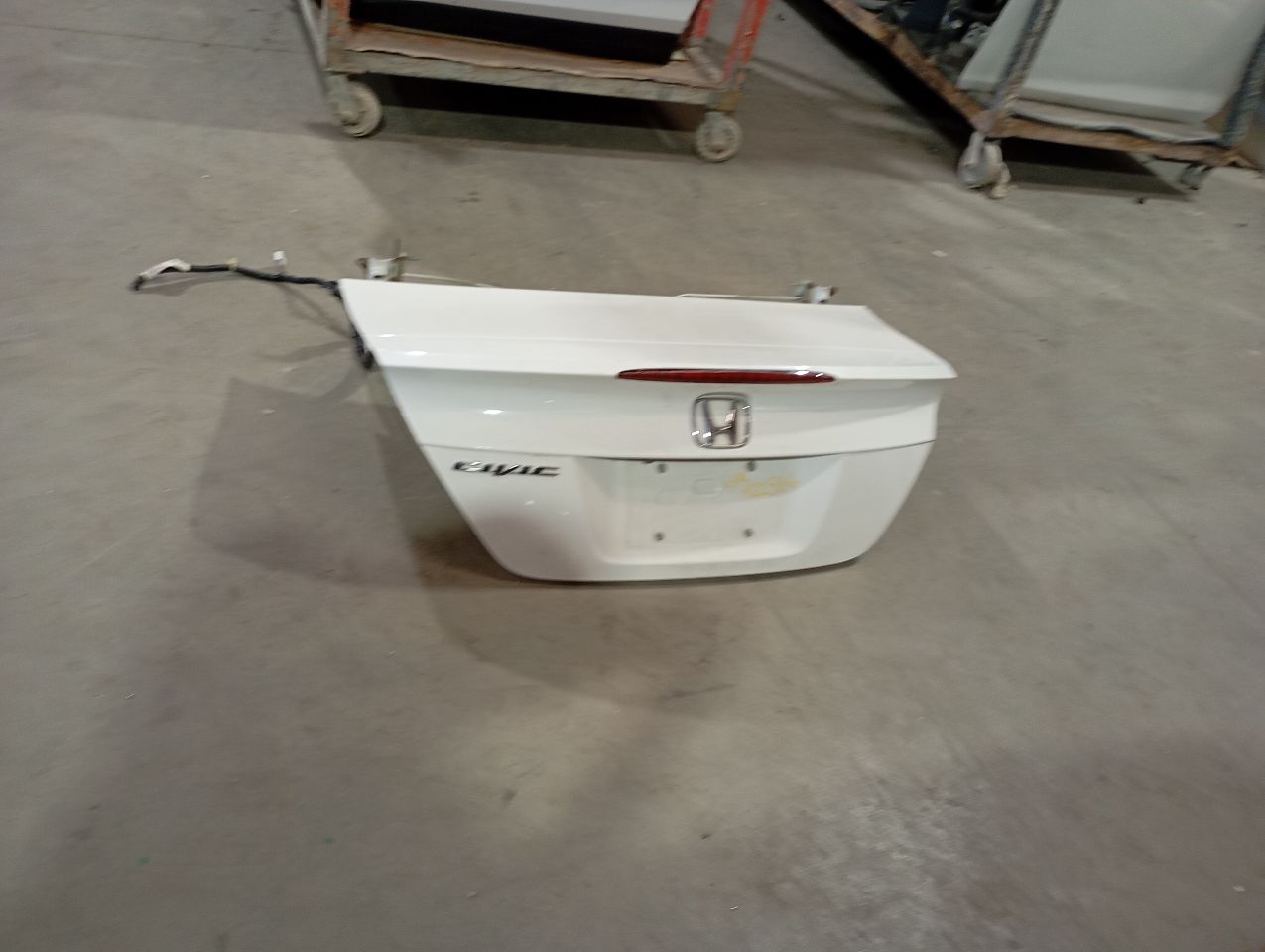 Part image 3