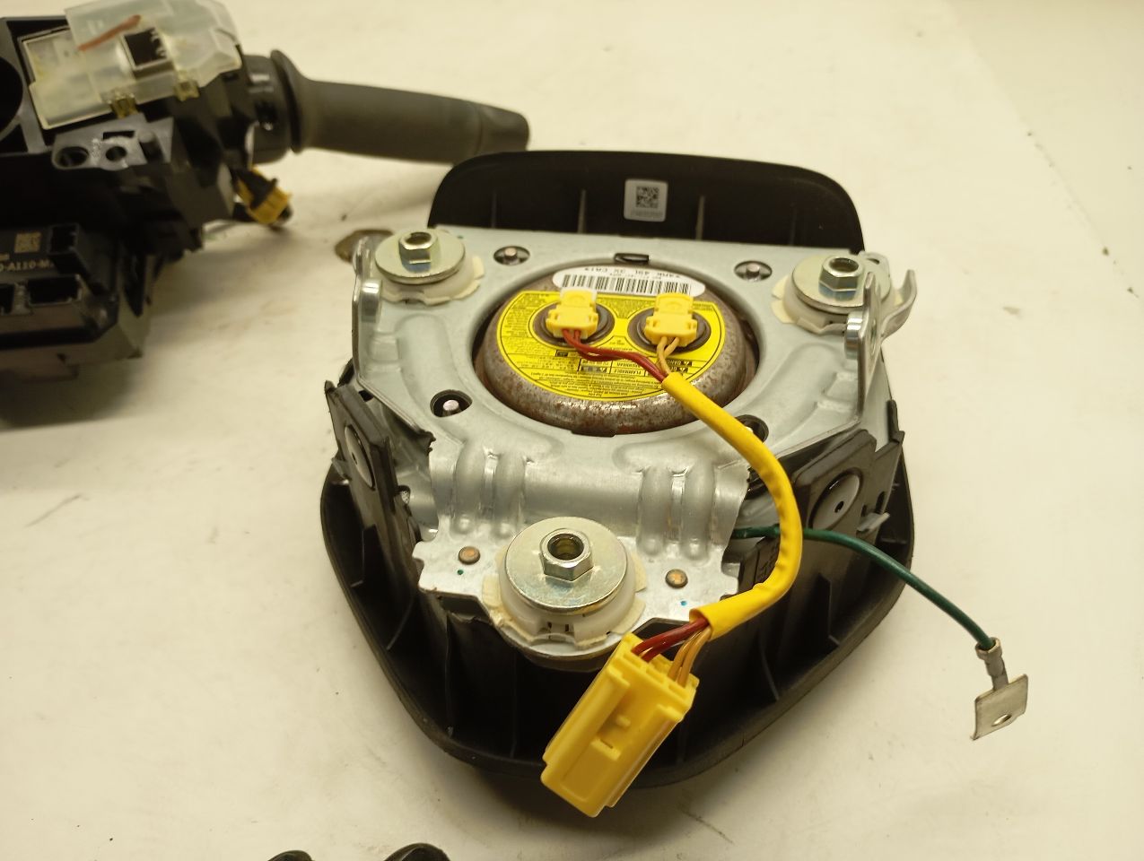Part image 3