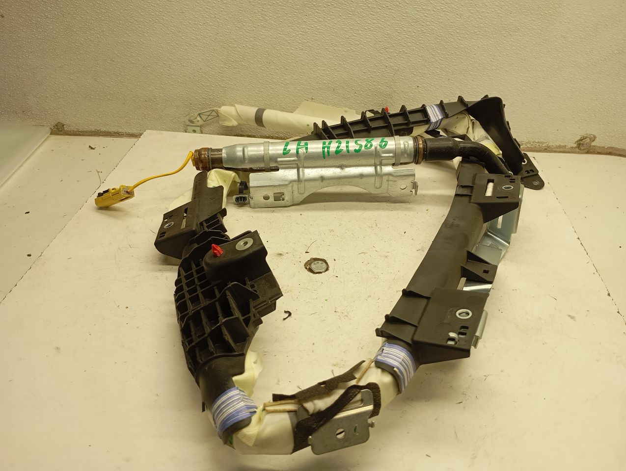 Part image 1