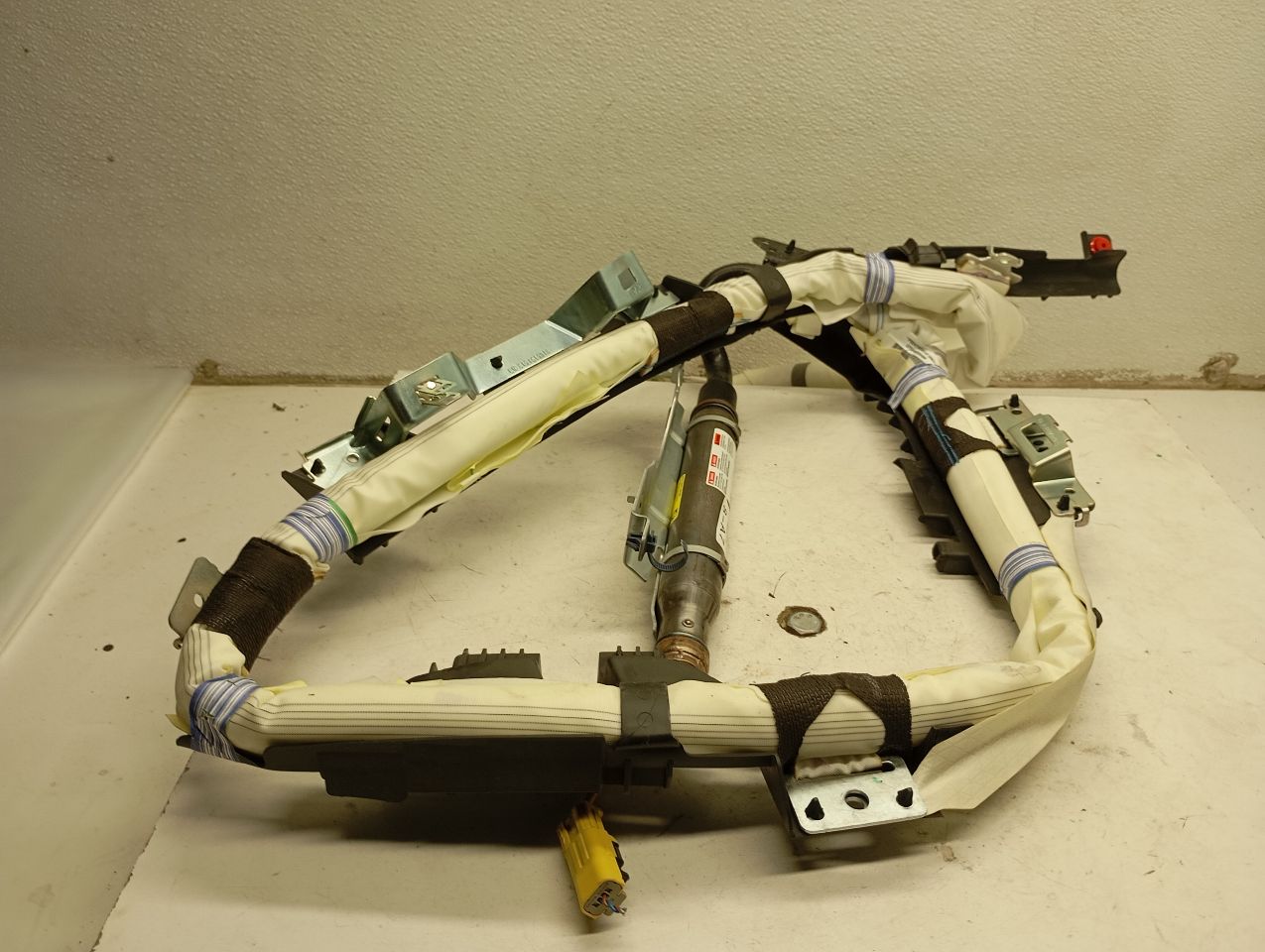 Part image 4
