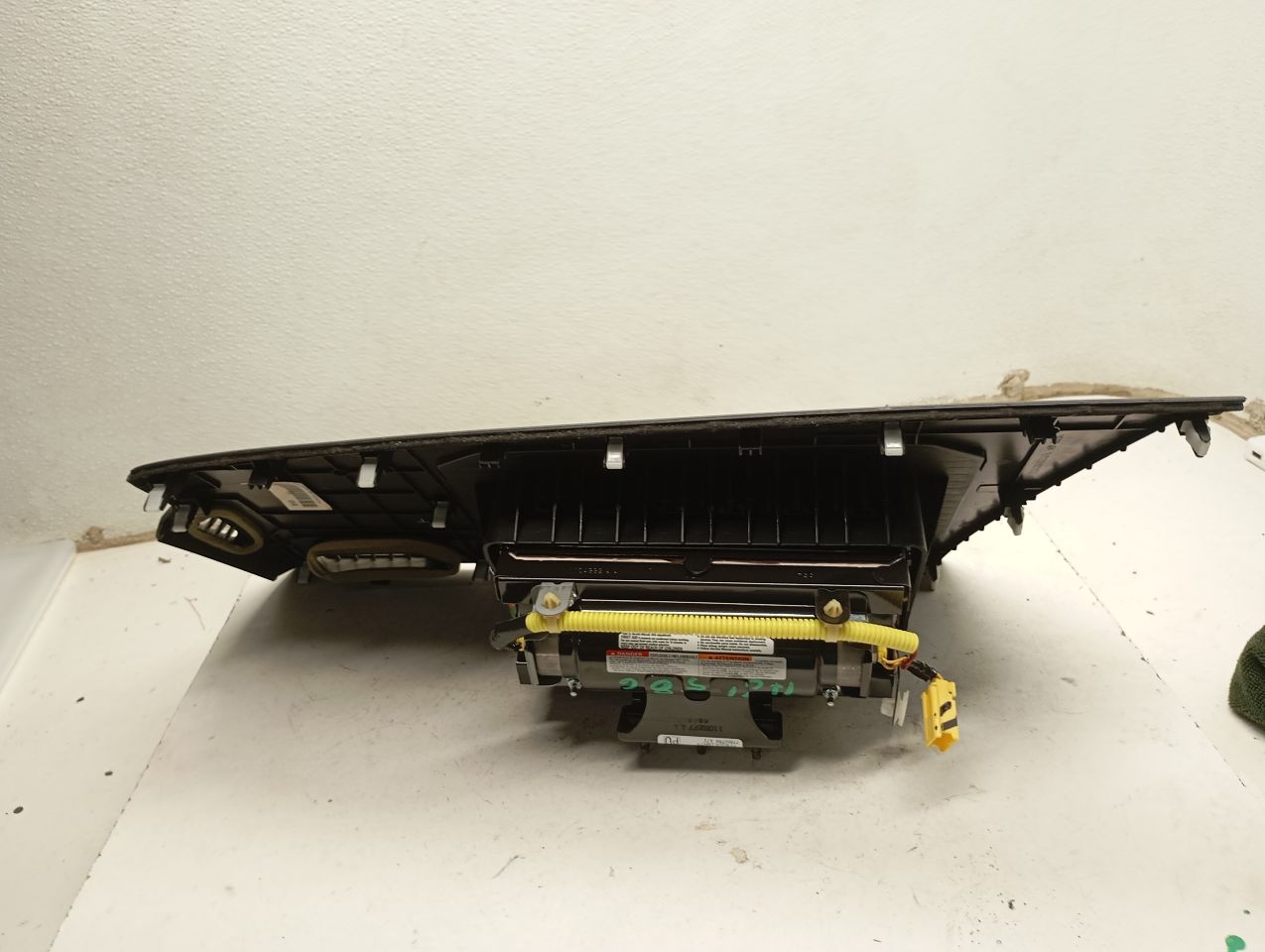 Part image 2