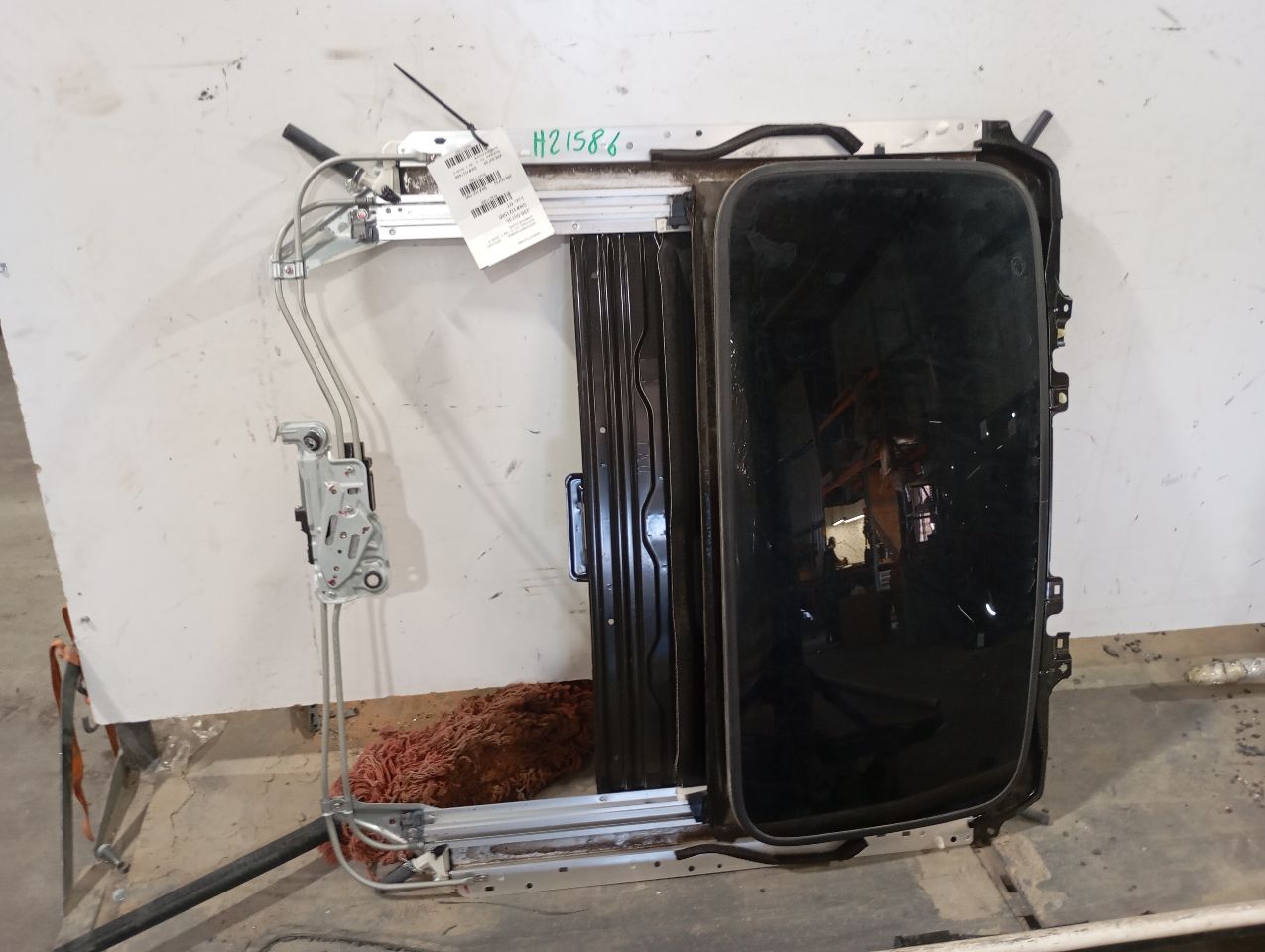 Part image 2