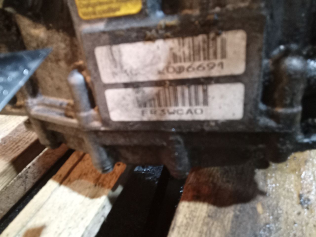 Part image 4
