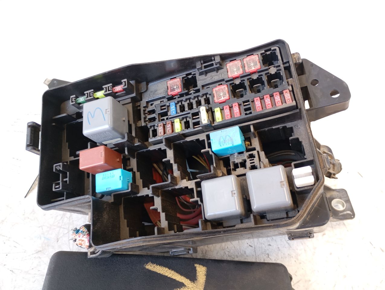 Part image 3