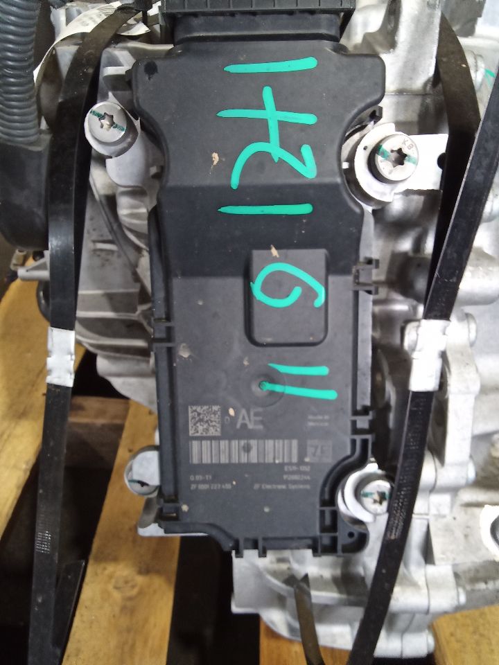 Part image 8