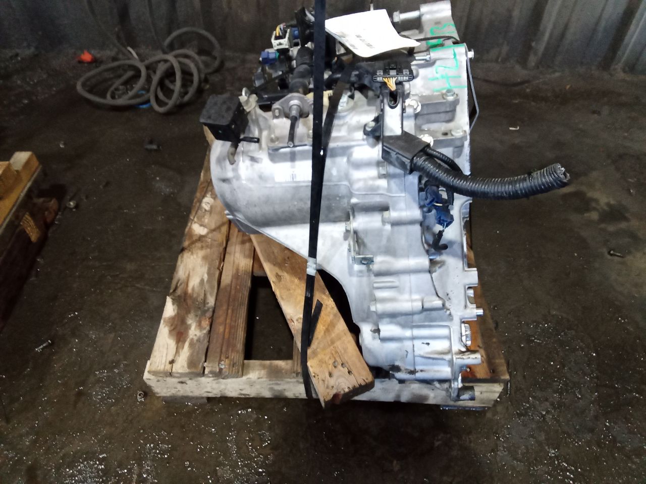 Part image 3