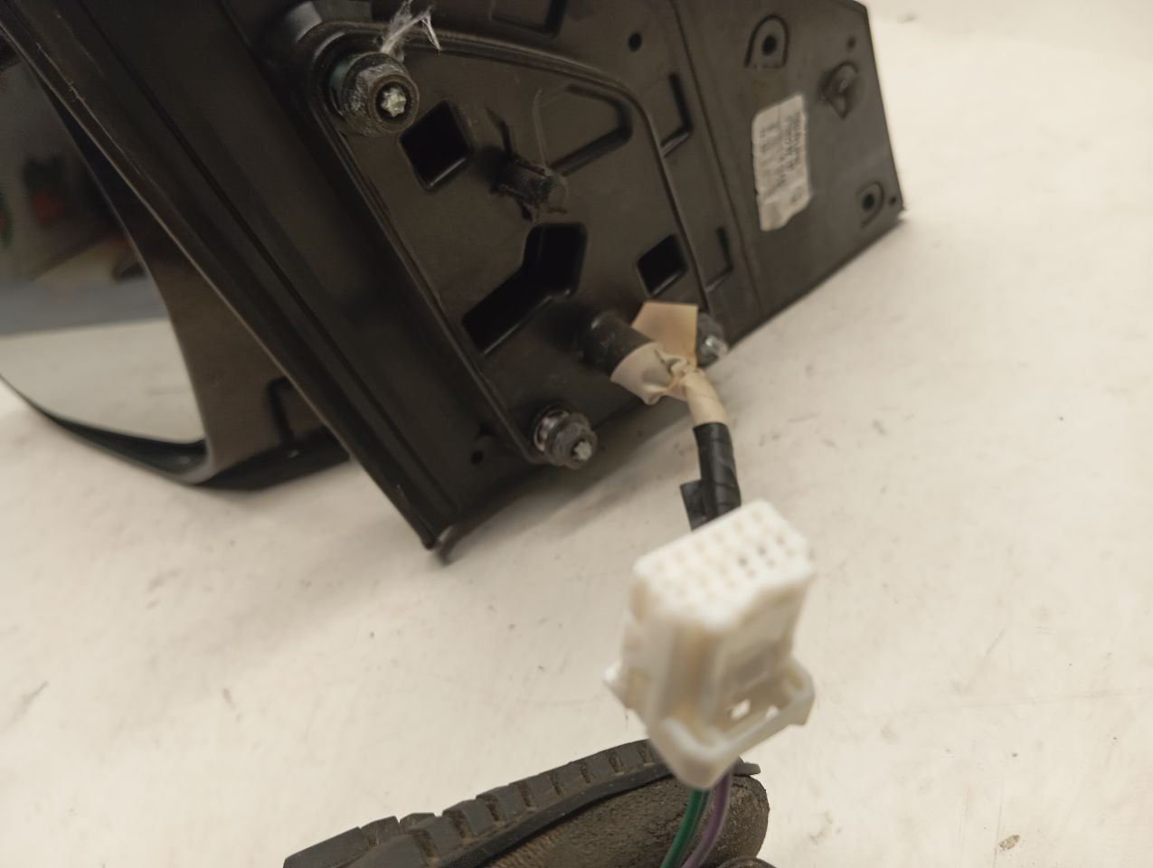 Part image 4